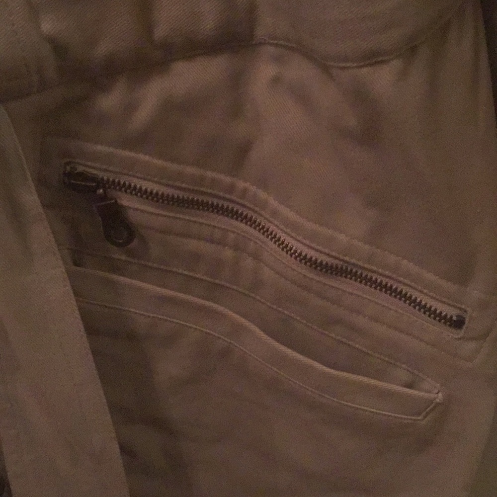 Trench Coat... - Picture 6 of 8